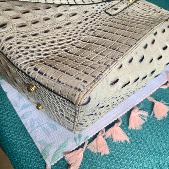 2 ITEMS HTF Brahmin Marble (navy) Medium Asher tote with Anna clutch/wristlet - Picture 9 of 16